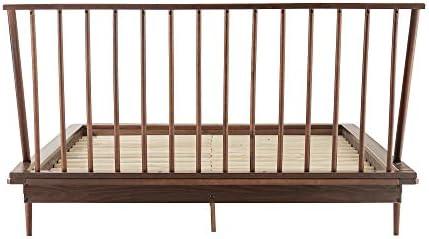 Our Experience‌ with the Elegant Walnut ‌Spindle Bed: A Review